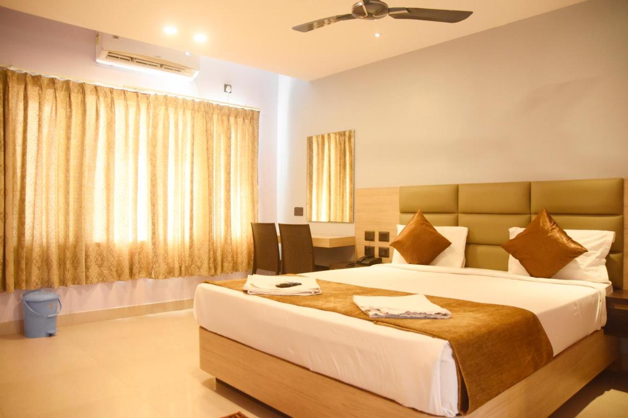 Hotel Om International Gokarna (Karnataka) Exterior foto