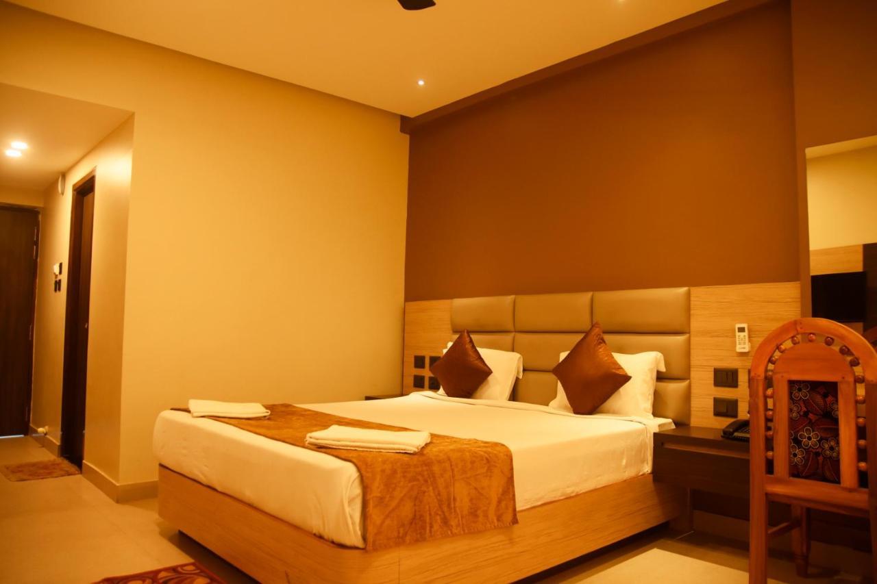 Hotel Om International Gokarna (Karnataka) Exterior foto